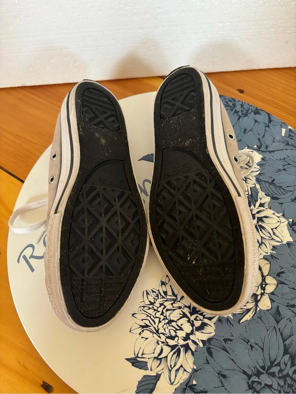 Converse All Star Glitter Low Tops Kids Size 3